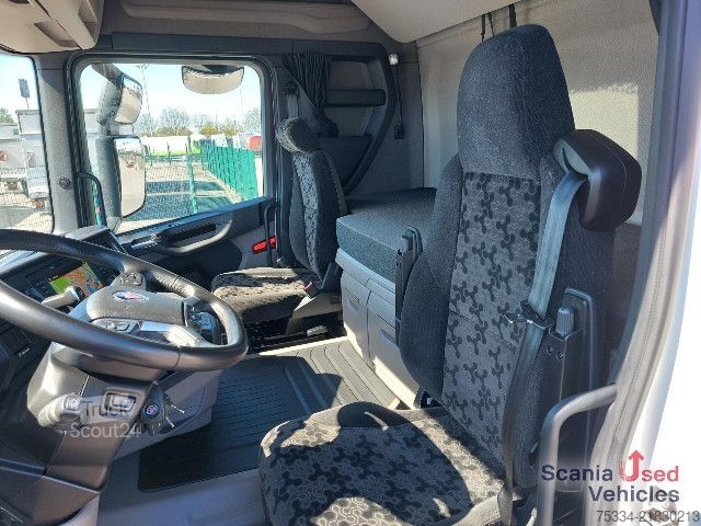 Tractor estándar Scania R 460 A4x2NA Navi DAB Lederlenkrad