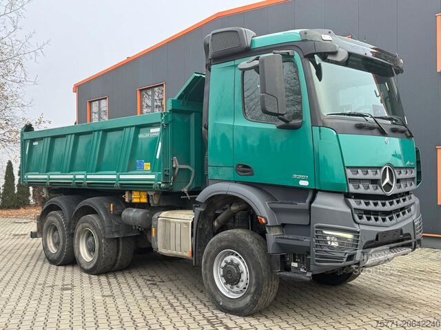 Pašizgāzējs Mercedes-Benz AROCS 3351
