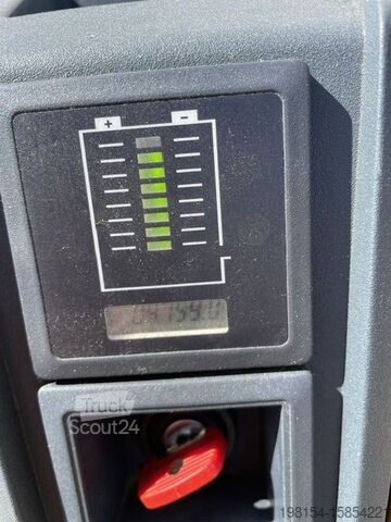 Ručný paletový vozík Jungheinrich EJE225