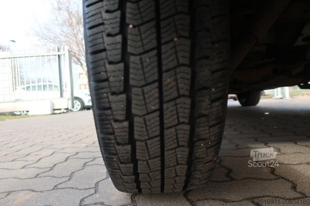 Kleinbus VOLKSWAGEN T6 Transporter lang/9 Sitze/Klima/Kamera/FN: 199