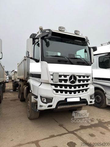 Tre-sidet tipbil MERCEDES-BENZ 3345 6x6 Meiller DSK AHK