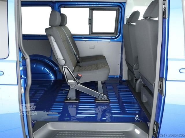 Kleinbus VOLKSWAGEN T6.1 Transporter Kombi KR LED STANDHZ ACC NAVI