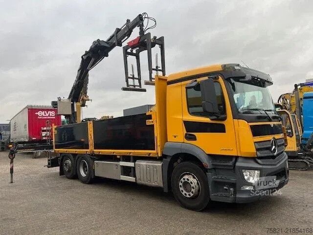 Vrachtwagen met kraan Mercedes-Benz Antos 2540 + Hiab 133 K Pro Hipro