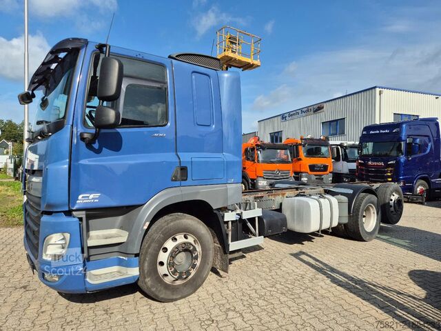 Fahrgestell mit Fahrerhaus DAF CF 400