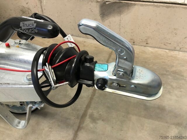 Remorcă carosată HAPERT Sapphire L-1 Kofferanhänger