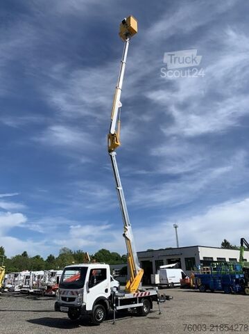 Radna platforma montirana na kamionu Renault Maxity Multitel MX200 - 20 m
