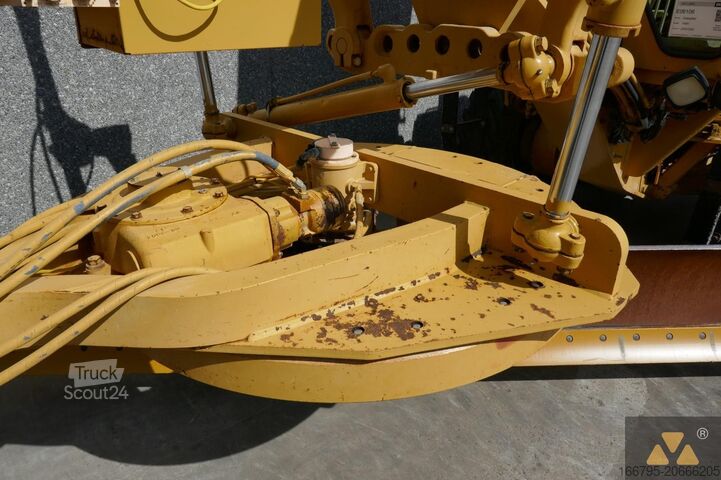 Grader Caterpillar 140H