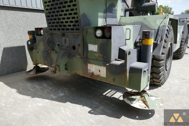 Rough terrain crane Grove RT875 Ex-army