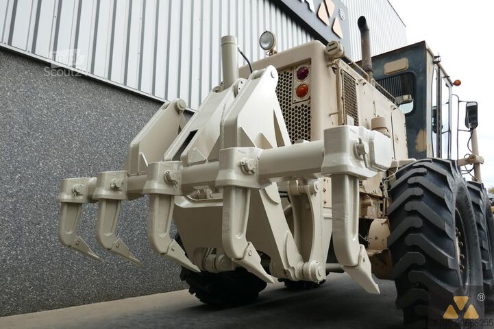 Grader Caterpillar 130G Ex-army