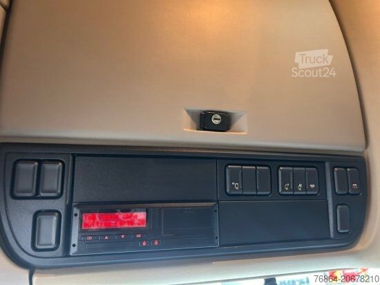 Standartinis vilkikas DAF XF 106.460 SSC, AUTOMATIK, RETARDER, EURO6