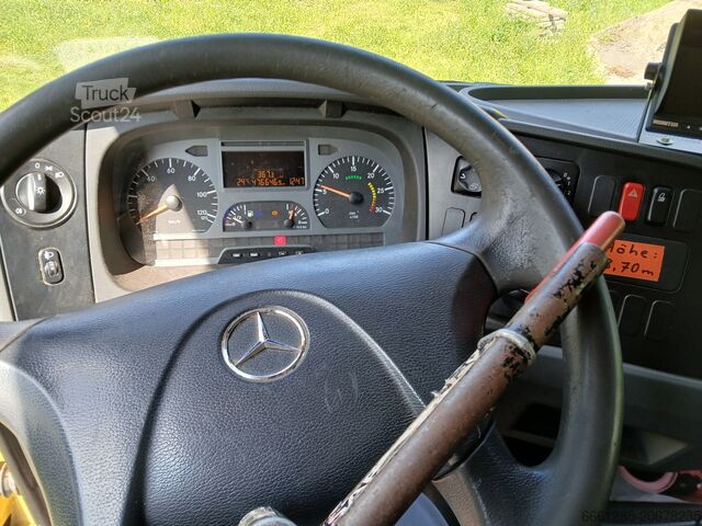 Tehergépkocsi dobozos felépítménnyel Mercedes-Benz Atego 816