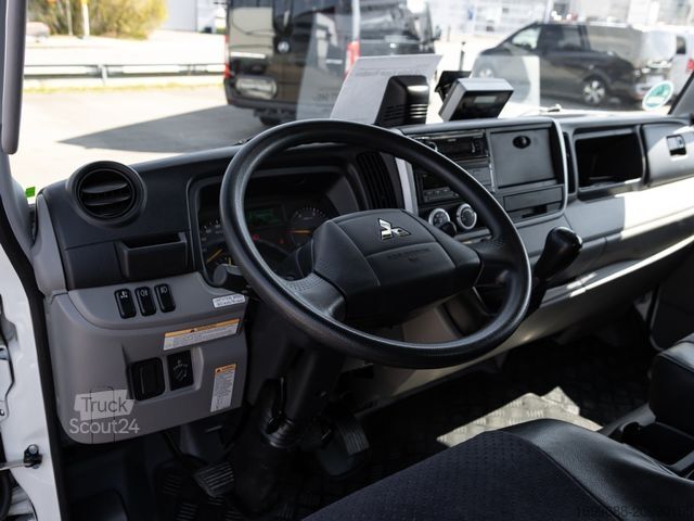Furgón volquete trilateral FUSO 7C18 Meiller Kipper Roadbox