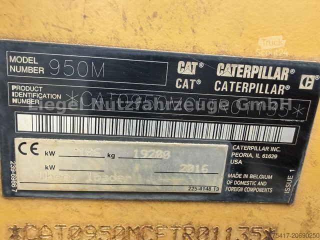Carregadora de rodas CATERPILLAR 950 M