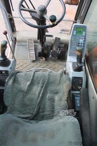 Τροχοφόρος εκσκαφέας ATLAS 1605M - 1 x Schwenk- 3 x Tieflöffel Nr.: 410