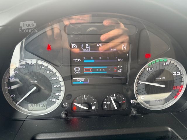 Standard tractor unit IVECO Stralis S-WAY AS440S48T/P Standklima Retarder