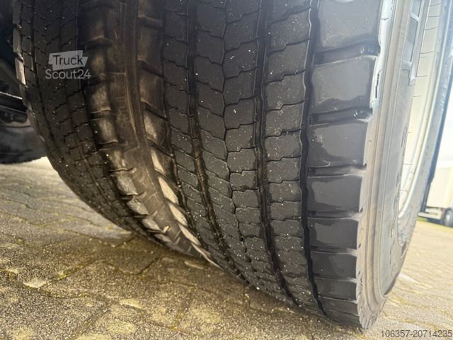 Standard tractor unit IVECO Stralis S-WAY AS440S48T/P Standklima Retarder