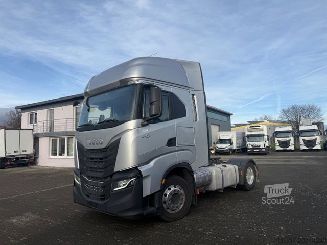 Standard tractor unit IVECO Stralis S-WAY AS440S48T/FP Standklima Retarder
