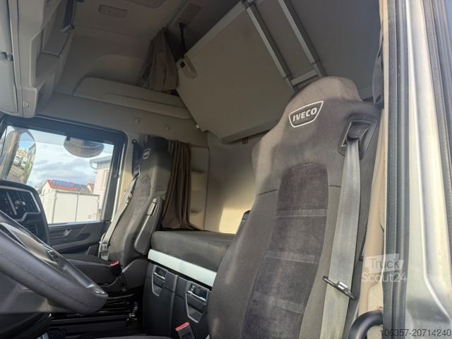 Standard tractor unit IVECO Stralis S-WAY AS440S48T/FP Standklima Retarder