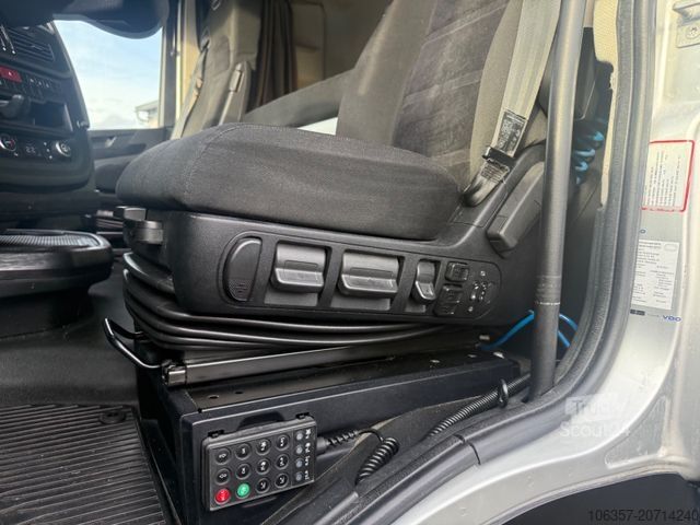 Standard tractor unit IVECO Stralis S-WAY AS440S48T/FP Standklima Retarder