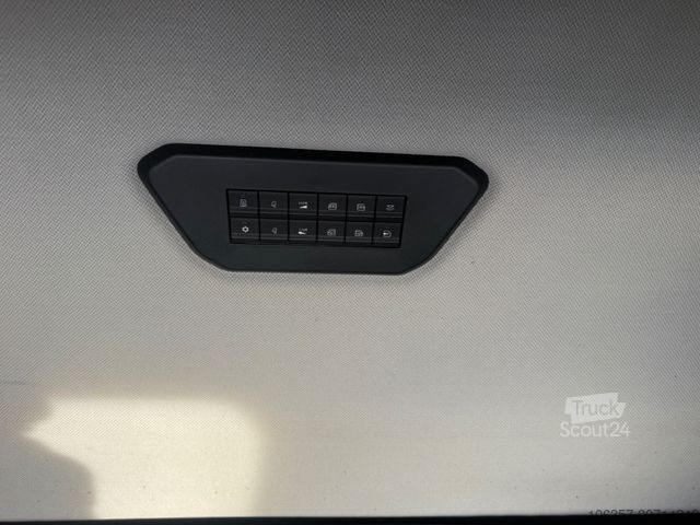 Standard tractor unit IVECO Stralis S-WAY AS440S48T/FP Standklima Retarder