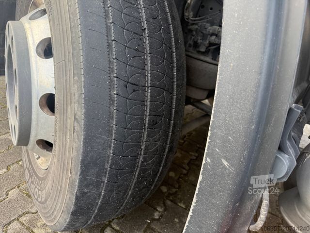 Standard tractor unit IVECO Stralis S-WAY AS440S48T/FP Standklima Retarder