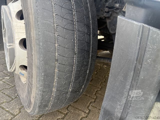 Standard tractor unit IVECO Stralis S-WAY AS440S48T/FP Standklima Retarder