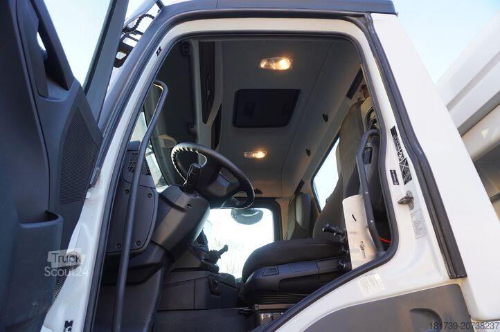 Wywrotka Mercedes-Benz Arocs 3243 E6 8x4 / Tipper / 120 tho. km