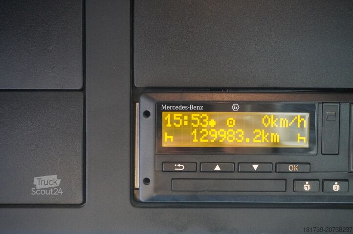 Wywrotka Mercedes-Benz Arocs 3243 E6 8x4 / Tipper / 120 tho. km