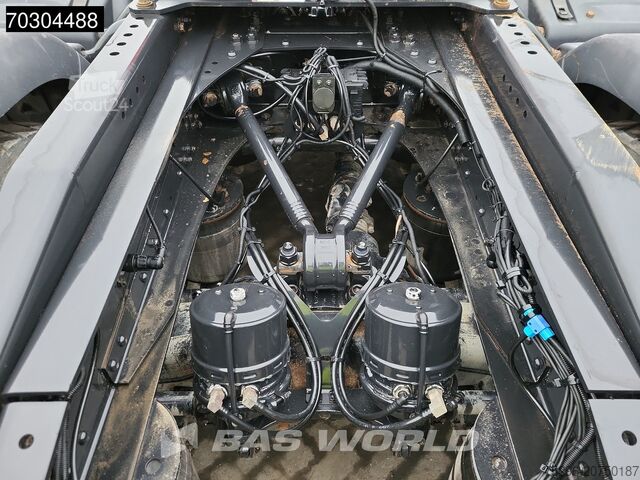 Standaard trekker MAN TGS 33.500 6X6 Manual! B/L Hydrodrive Big-Axle ...