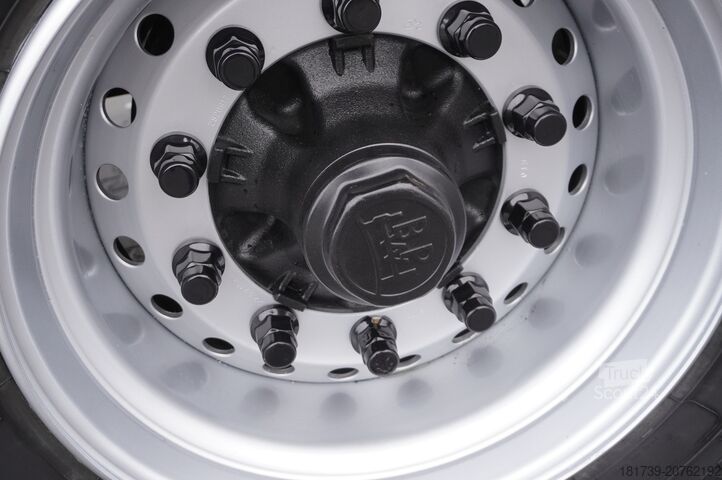 Kühlsattelauflieger Lamberet refrigerated semi-trailer / Carrier