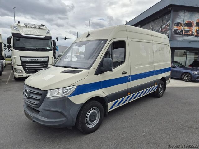 Fourgon Mercedes-Benz Sprinter 311 CDI