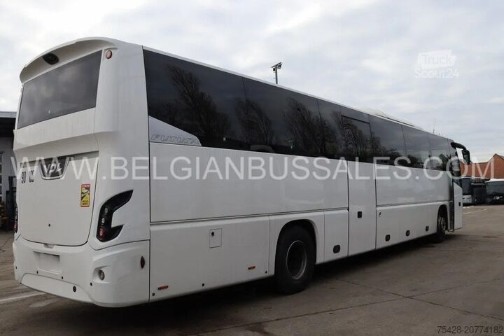 Turistični avtobus VDL Futura FMD2 13.365 / FHD2 Niederig
