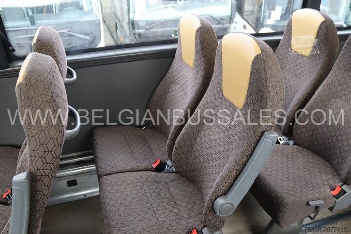 Turistični avtobus VDL Futura FMD2 13.365 / FHD2 Niederig