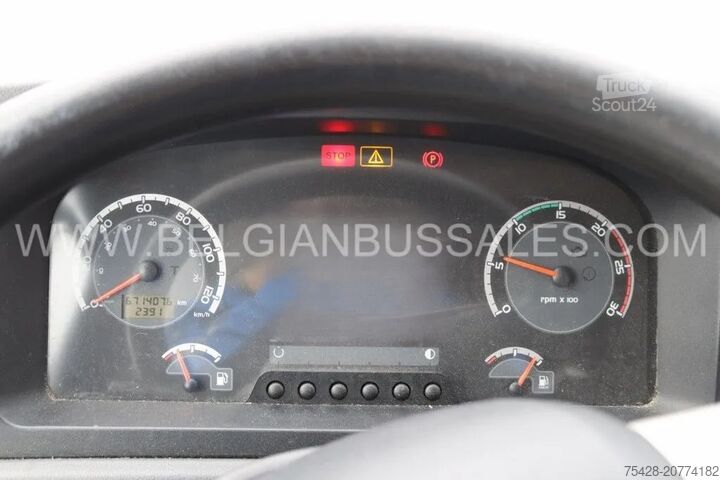 Turistični avtobus VDL Futura FMD2 13.365 / FHD2 Niederig