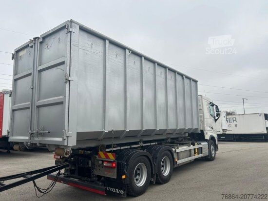 Tovornjak prekucnik VOLVO FH 500 6X4, I-SHIFT , HYVA LIFT ABROLLKIPPER PREIS OHNE ABROLLCONTAINER
