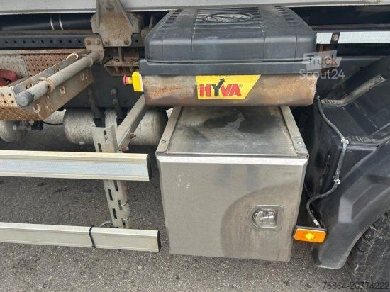 Tovornjak prekucnik VOLVO FH 500 6X4, I-SHIFT , HYVA LIFT ABROLLKIPPER PREIS OHNE ABROLLCONTAINER