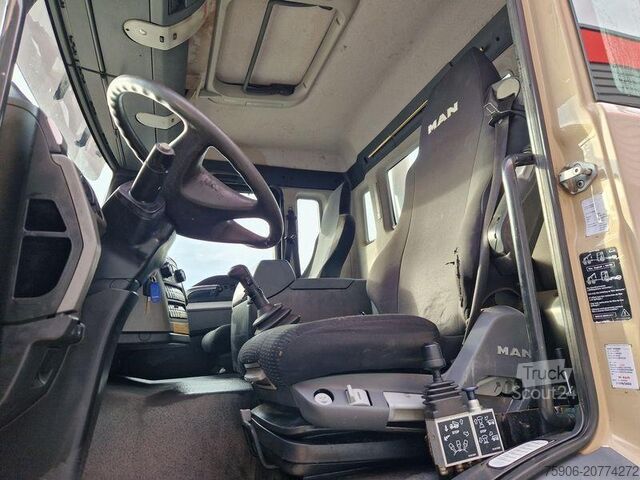 Camion benne MAN TGS