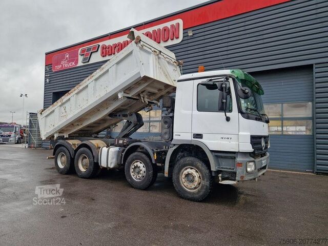 Camion benne Mercedes Actros