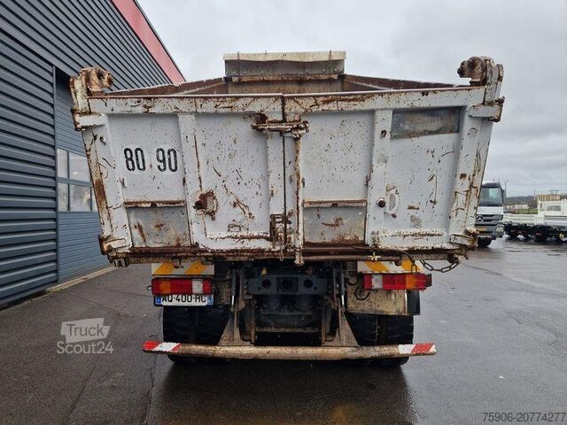 Camion benne Mercedes Actros