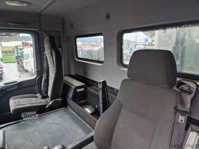 Camion benne Mercedes Actros