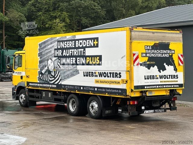 Vrachtwagen met bakwagen MAN TGM 22.280 6x2 Kofferaufbau, Ladebordwand