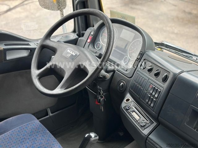 Vrachtwagen met bakwagen MAN TGM 22.280 6x2 Kofferaufbau, Ladebordwand