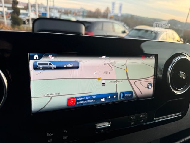 Kombi z visokim stropom MERCEDES-BENZ Sprinter 319 CDI 4325 Klima Kamera AHK LED