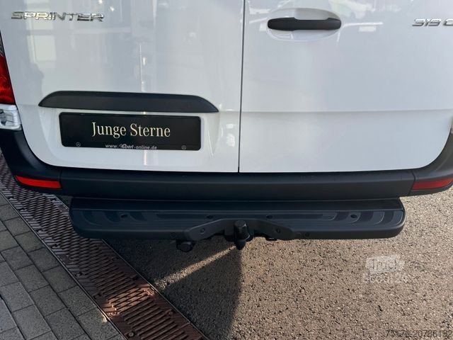 Kombi z visokim stropom MERCEDES-BENZ Sprinter 319 CDI 4325 Klima Kamera AHK