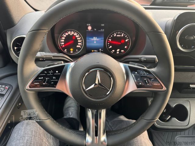 Ploščati dostavnik MERCEDES-BENZ Sprinter 319 CDI 4325 Klima Kamera AHK LED