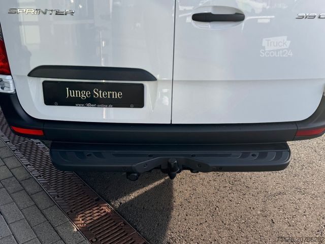 Ploščati dostavnik MERCEDES-BENZ Sprinter 319 CDI 4325 Klima Kamera AHK