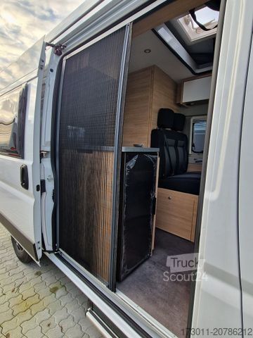 Camper ROADCAR R540 Aufstelldach ACC Navi MJ2025