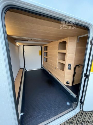 Półzintegrowany kamper ADRIA Coral All-In 650 DL *Face-2-Face*Leder*sofort