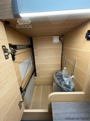 Camping-car semi-intégré ADRIA Coral All-In 650 DL *Face-2-Face*Leder*sofort