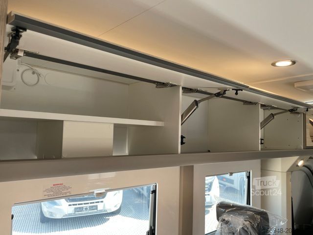 Polintegriran avtodom ADRIA Compact 60Y DL JUBILEE *LED*Beheizt. Frontscheib